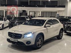 مێرسێدس بێنز GLA